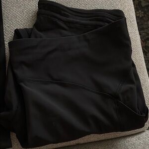 lululemon power thru high rise tight 25“